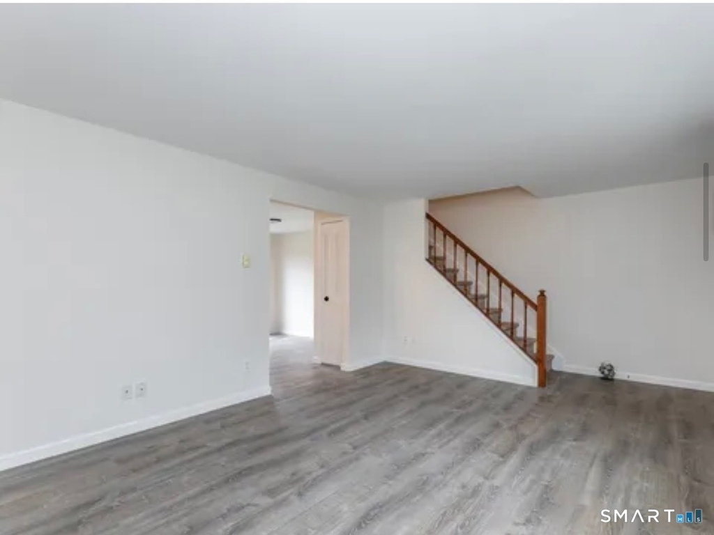 114 Old Farms Lane - Photo 6