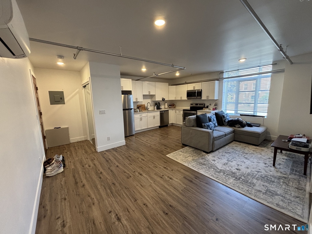 104 Main Street - Photo 6