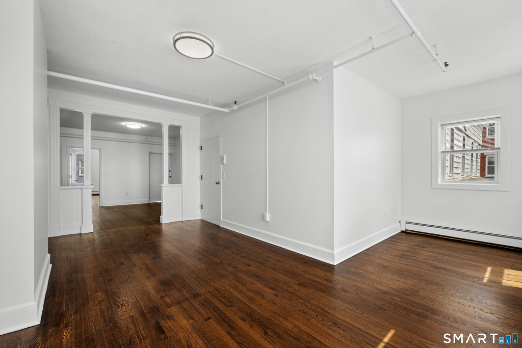187-205 Bank Street - Photo 4