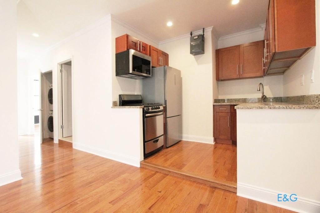 1 Bennett Avenue - Photo 6