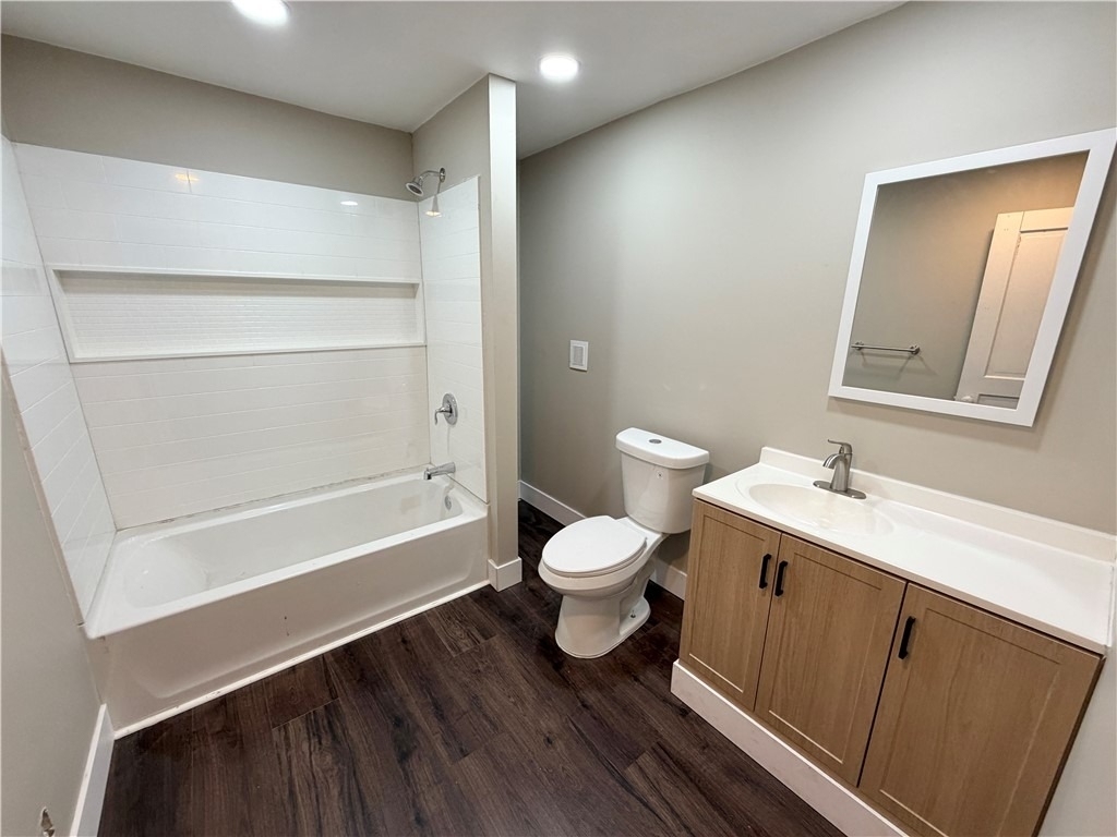 1305 Grimes St - Photo 16