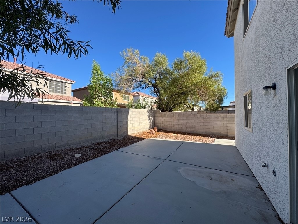 10208 Grecian Laurel Court - Photo 33