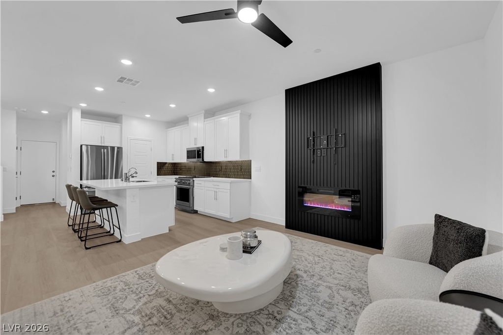 600 N Carriage Hill Drive - Photo 15