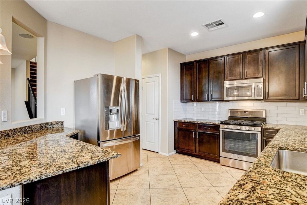 7100 Placid Lake Avenue - Photo 12