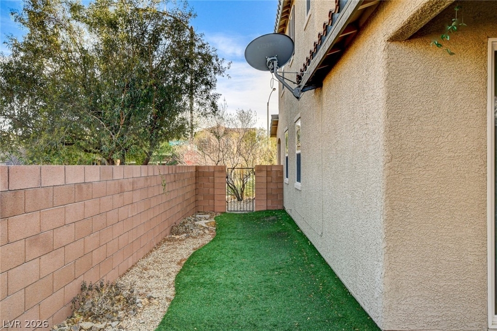 7100 Placid Lake Avenue - Photo 38