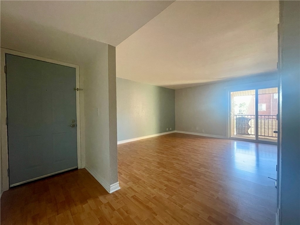 5206 River Glen Drive - Photo 7