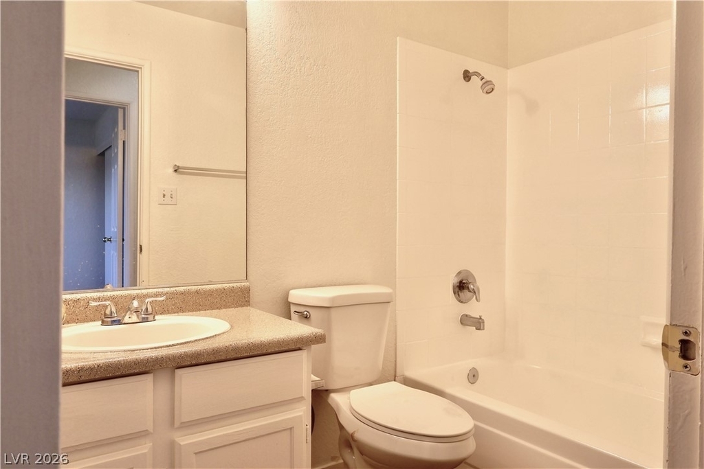 5008 S Rainbow Boulevard - Photo 14