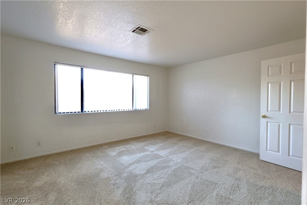 5008 S Rainbow Boulevard - Photo 8