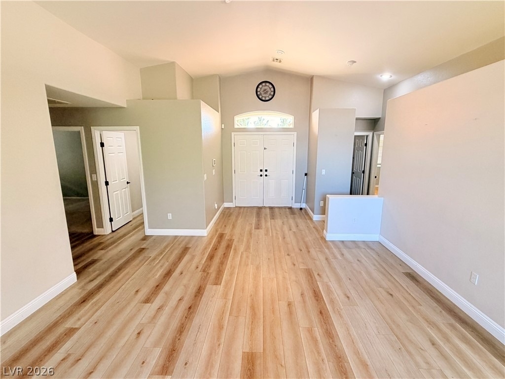 7914 Villa Pintura Avenue - Photo 9