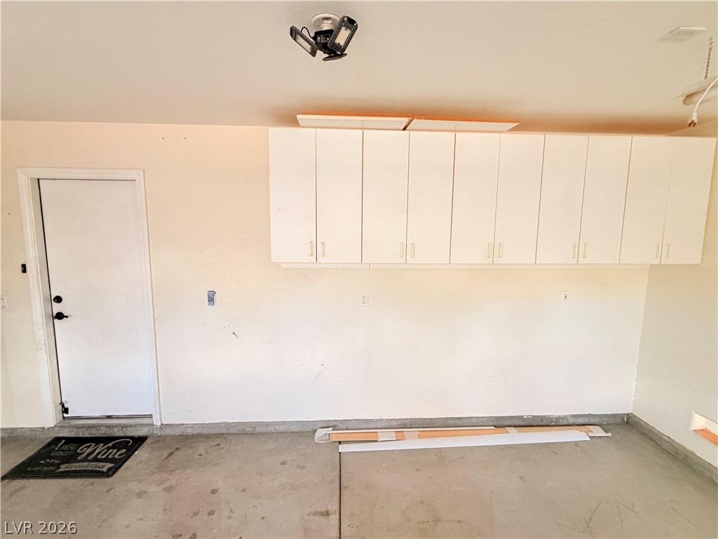 7914 Villa Pintura Avenue - Photo 14