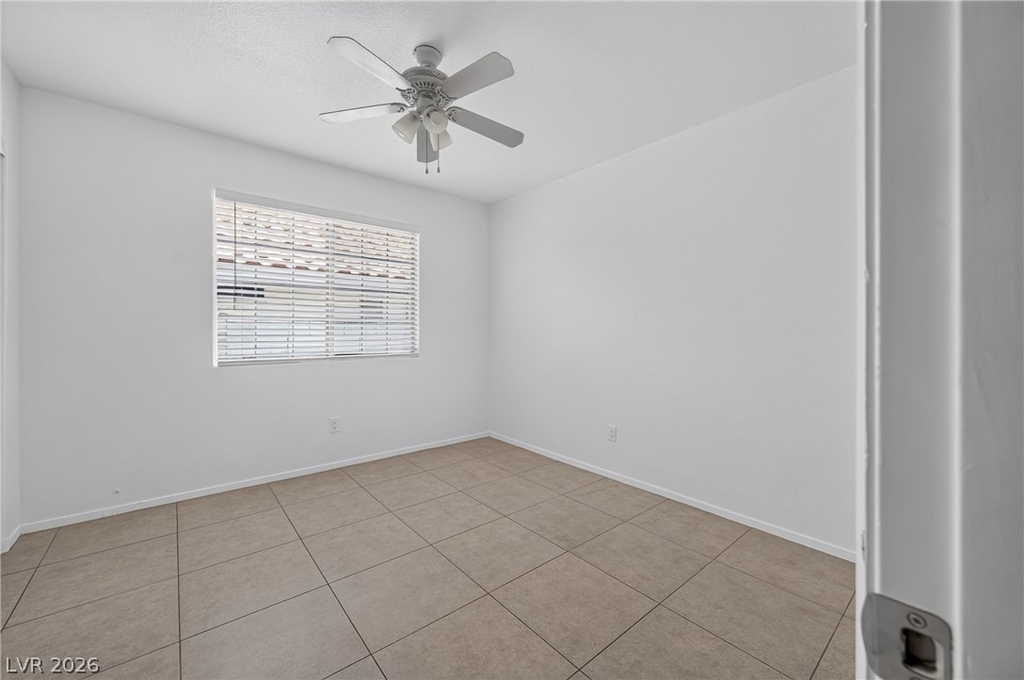 5412 Moonstruck Avenue - Photo 13