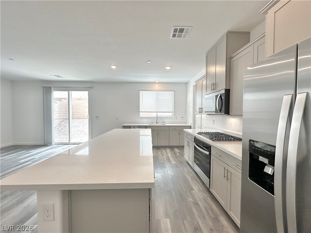 563 Mountain Robin Avenue - Photo 8
