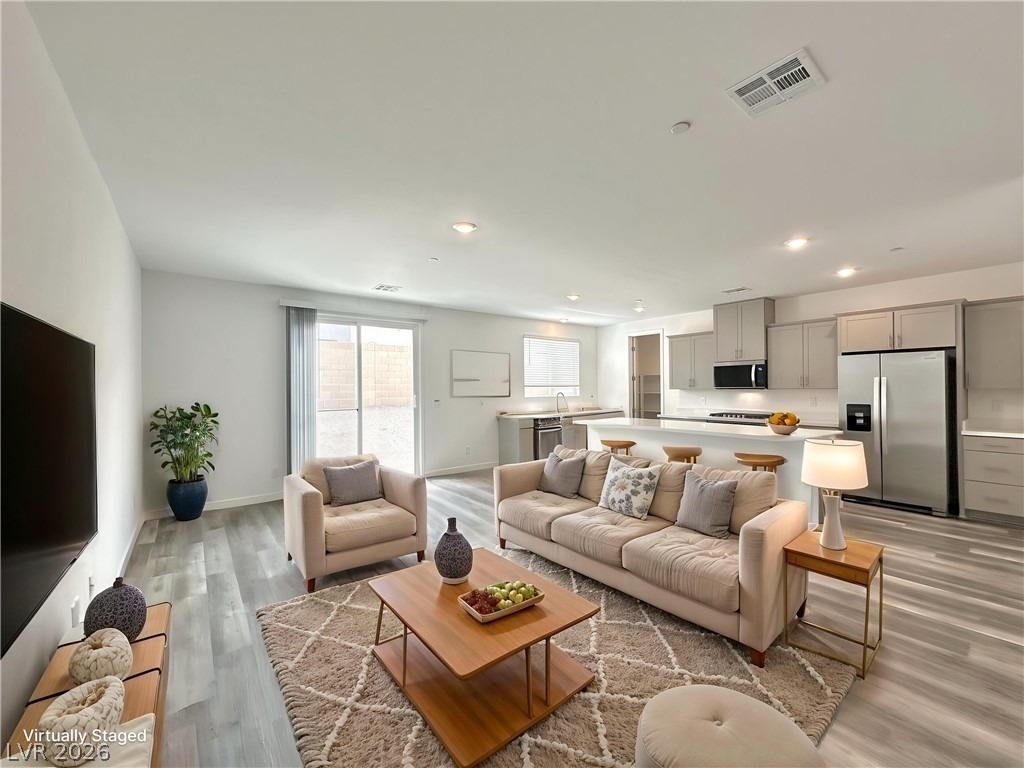 563 Mountain Robin Avenue - Photo 5