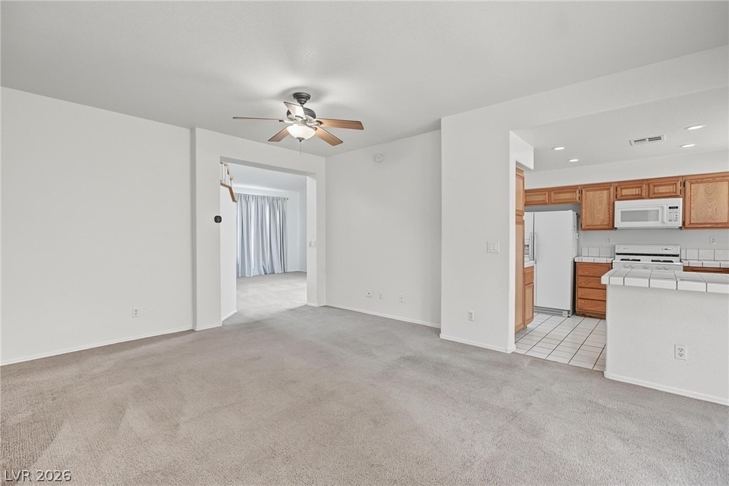 2909 Sarina Avenue - Photo 6