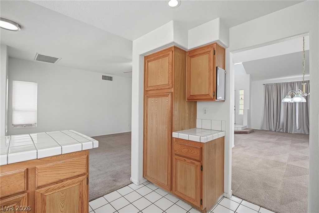 2909 Sarina Avenue - Photo 9