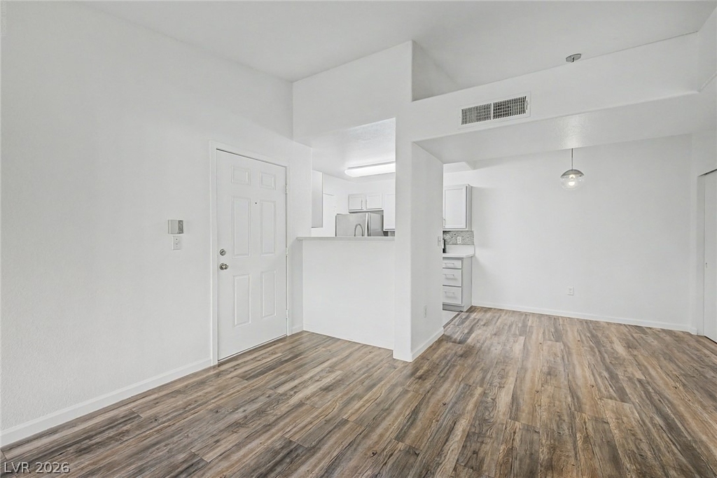 950 Seven Hills Drive - Photo 6