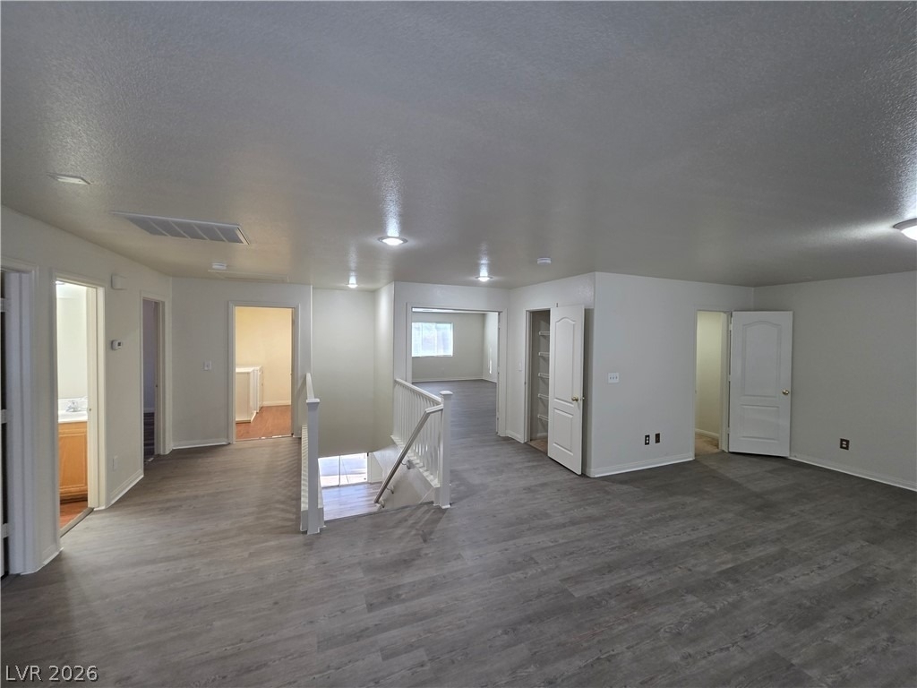 7349 Dolphine Crest Avenue - Photo 16