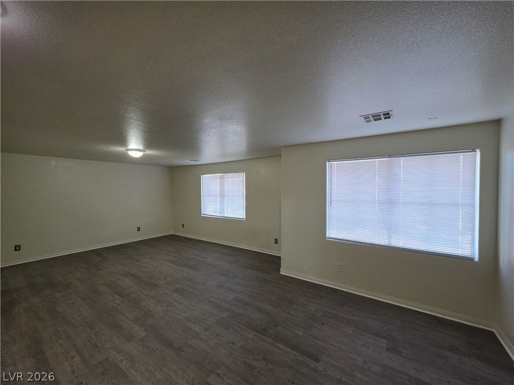 7349 Dolphine Crest Avenue - Photo 18