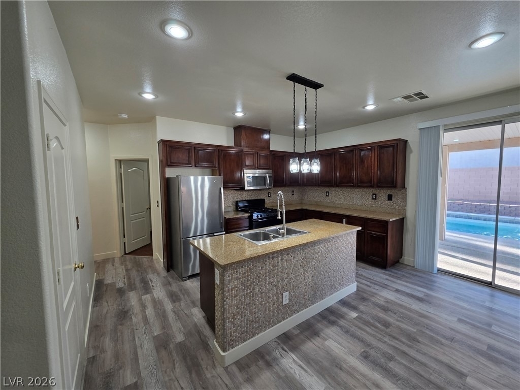 7349 Dolphine Crest Avenue - Photo 11