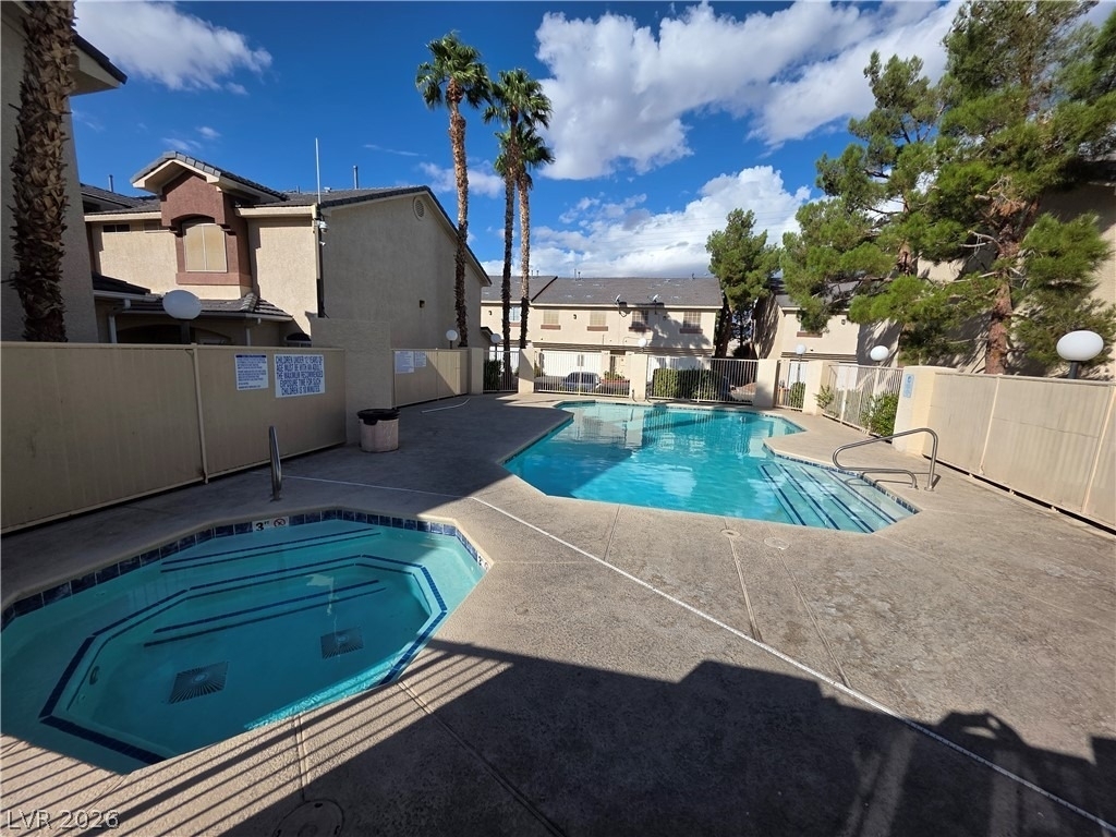 1236 Dusty Creek Street - Photo 27