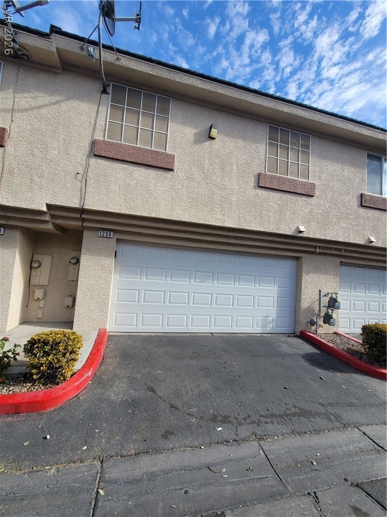 1236 Dusty Creek Street - Photo 1