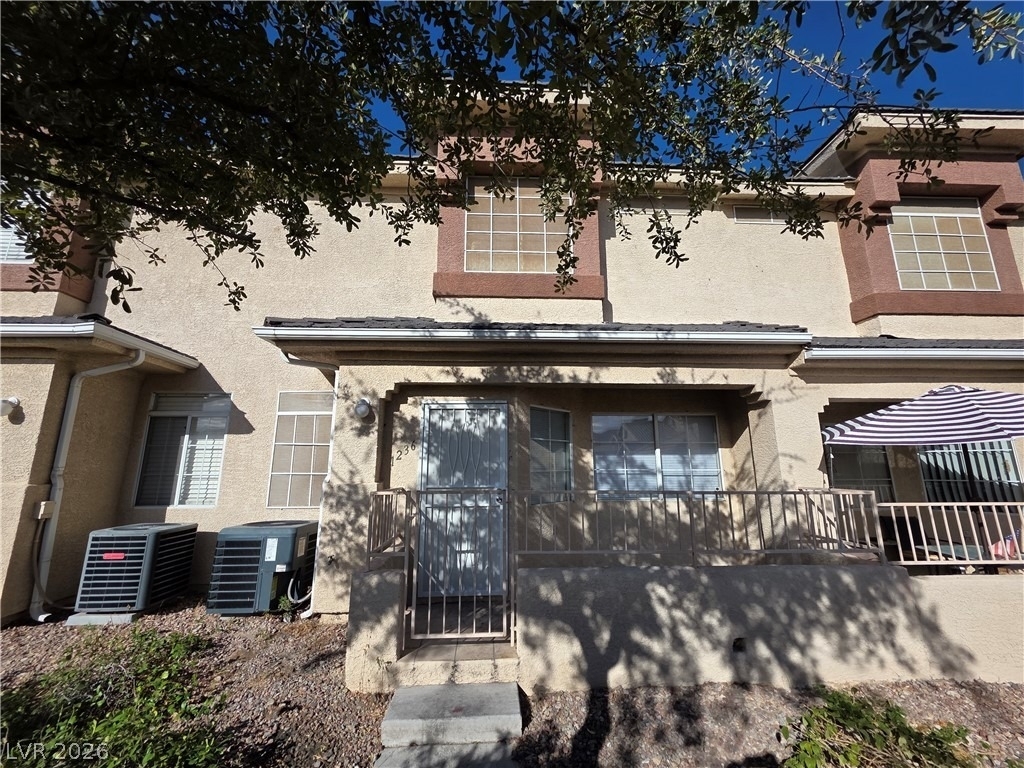 1236 Dusty Creek Street - Photo 2