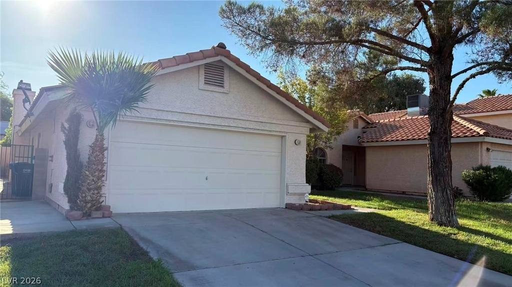 42 Quiet Desert Lane - Photo 0