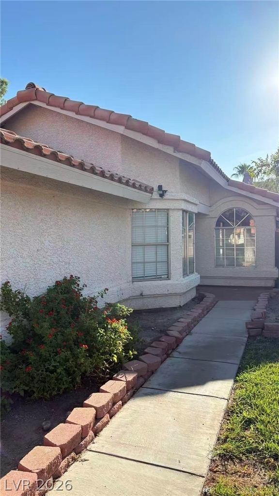 42 Quiet Desert Lane - Photo 2