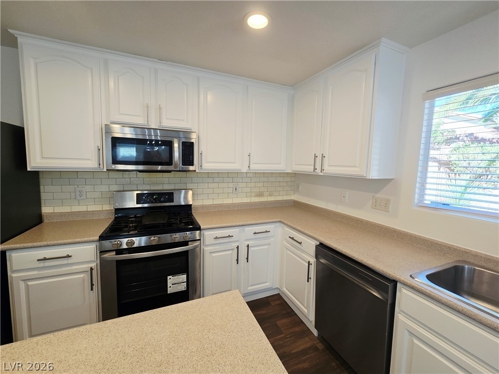 11606 Costa Linda Avenue - Photo 12