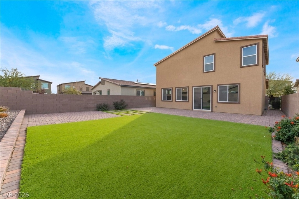 4320 Stardusk Falls Avenue - Photo 33