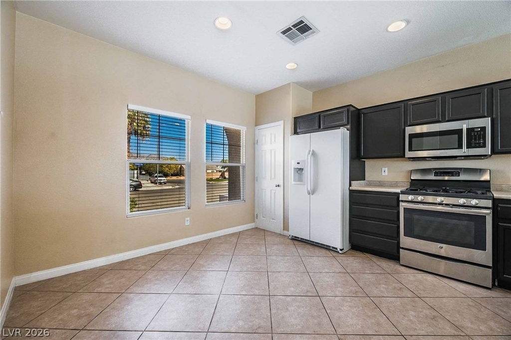 2921 Bayliner Avenue - Photo 10