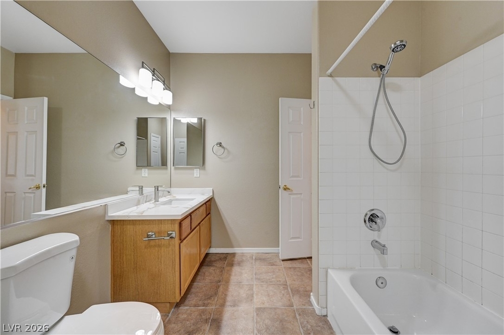 323 Jolly January Avenue - Photo 28