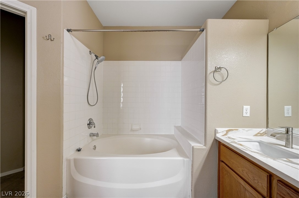 323 Jolly January Avenue - Photo 22