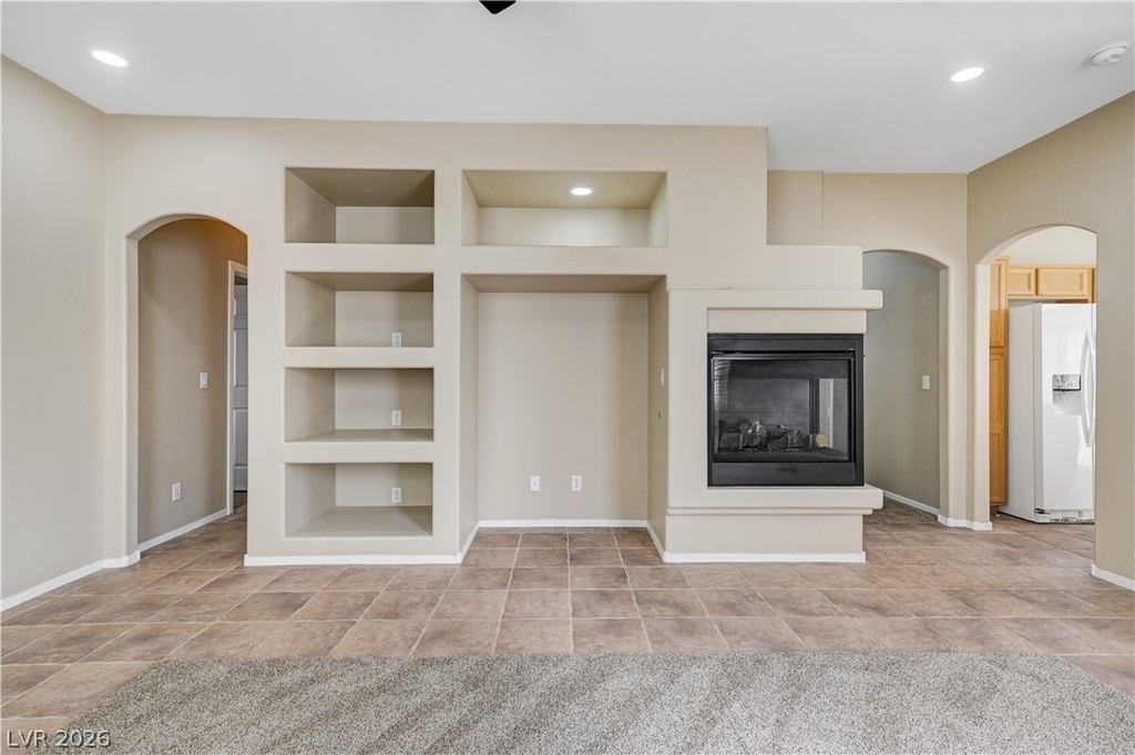 323 Jolly January Avenue - Photo 6