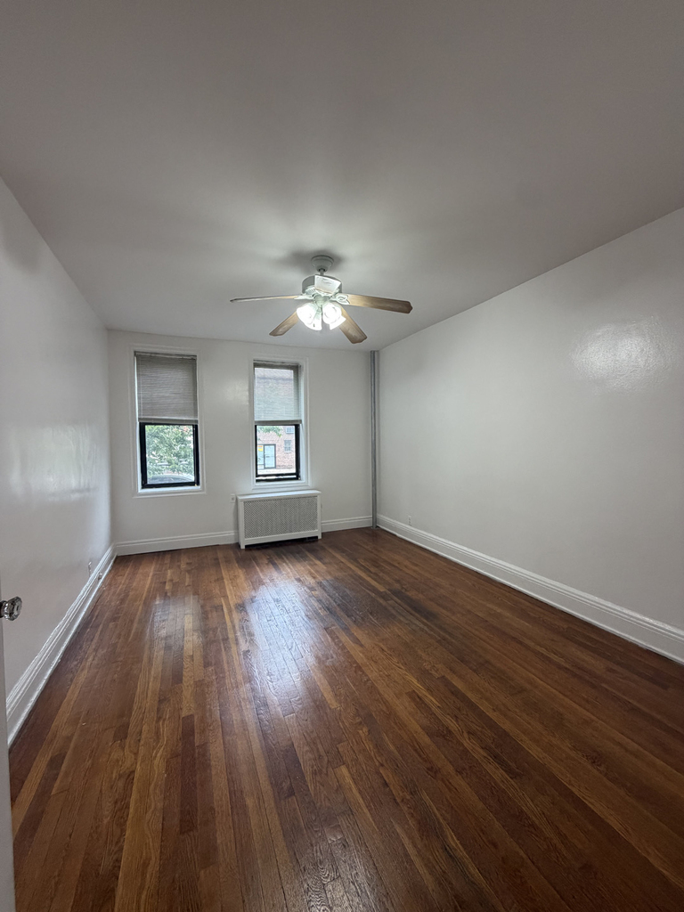 35th ave - Photo 4