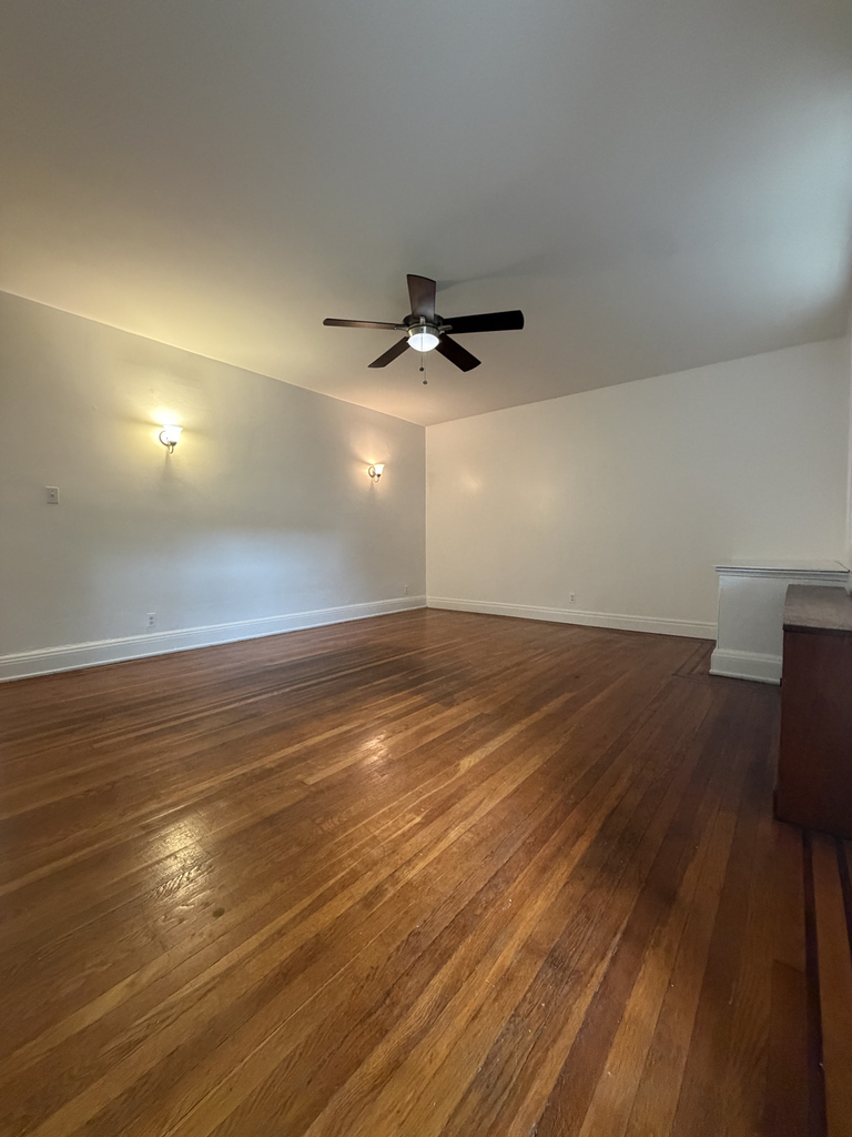 35th ave - Photo 3