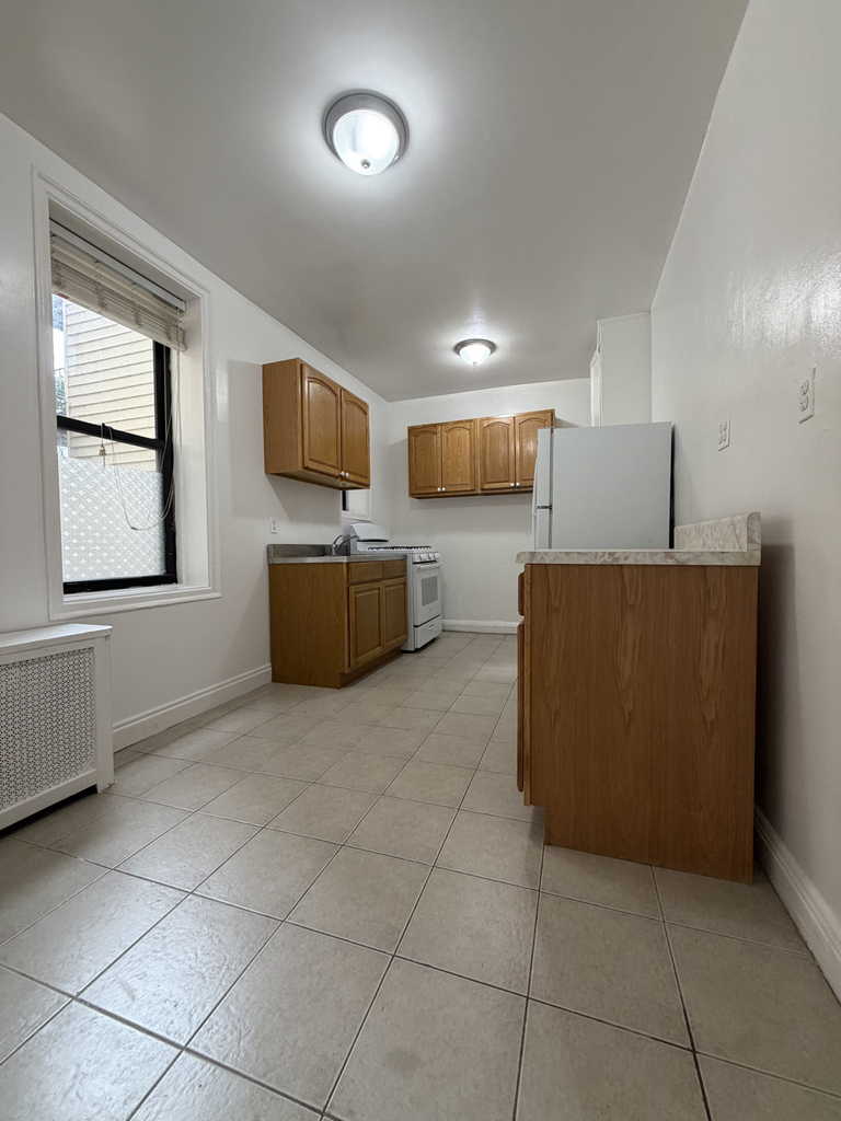 35th ave - Photo 6