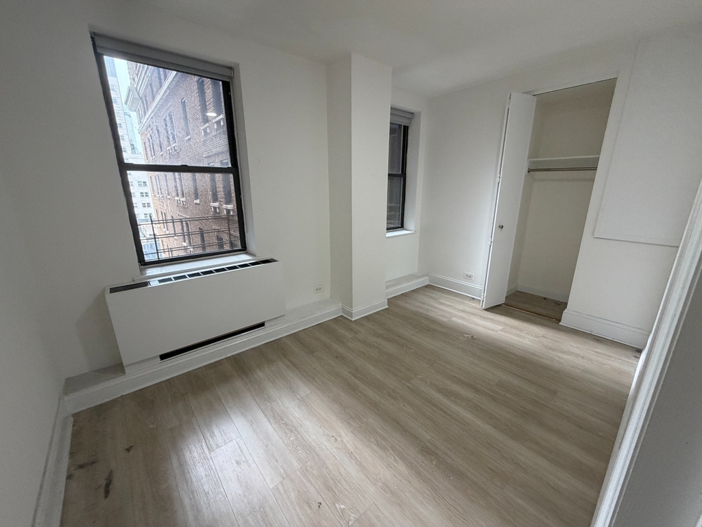 50w West (5TH AVE & BROADWAY) - Photo 2