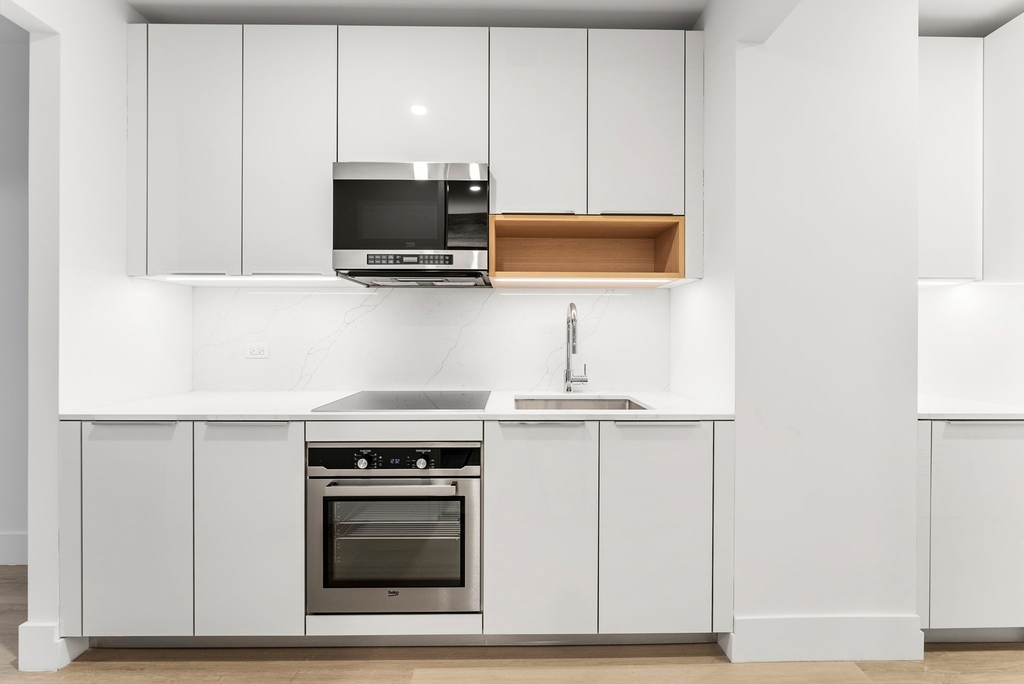 55 Broad Street #1205 - Photo 3