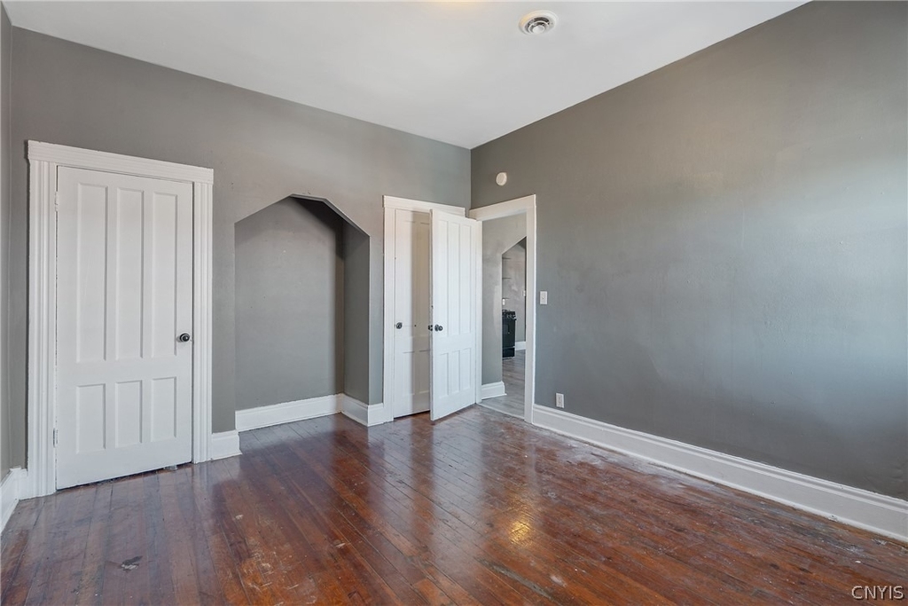 319 N Salina Street - Photo 46