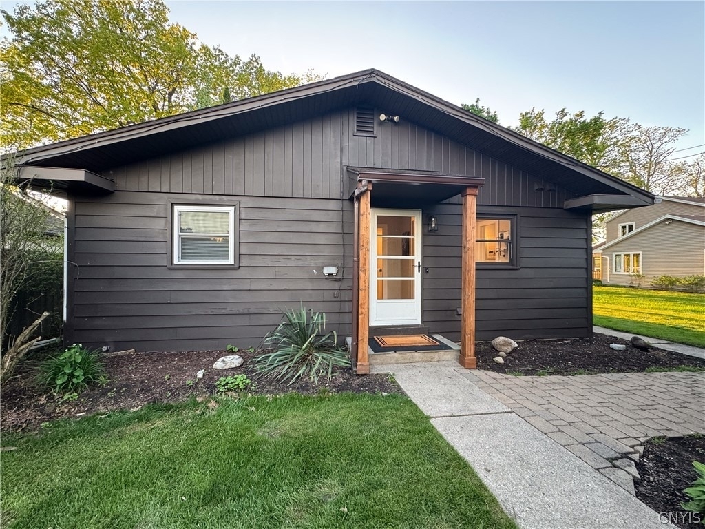 155 Burtis Point Road - Photo 2