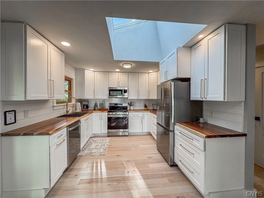 155 Burtis Point Road - Photo 9