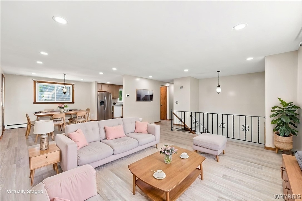 35 Tomcyn Drive - Photo 5
