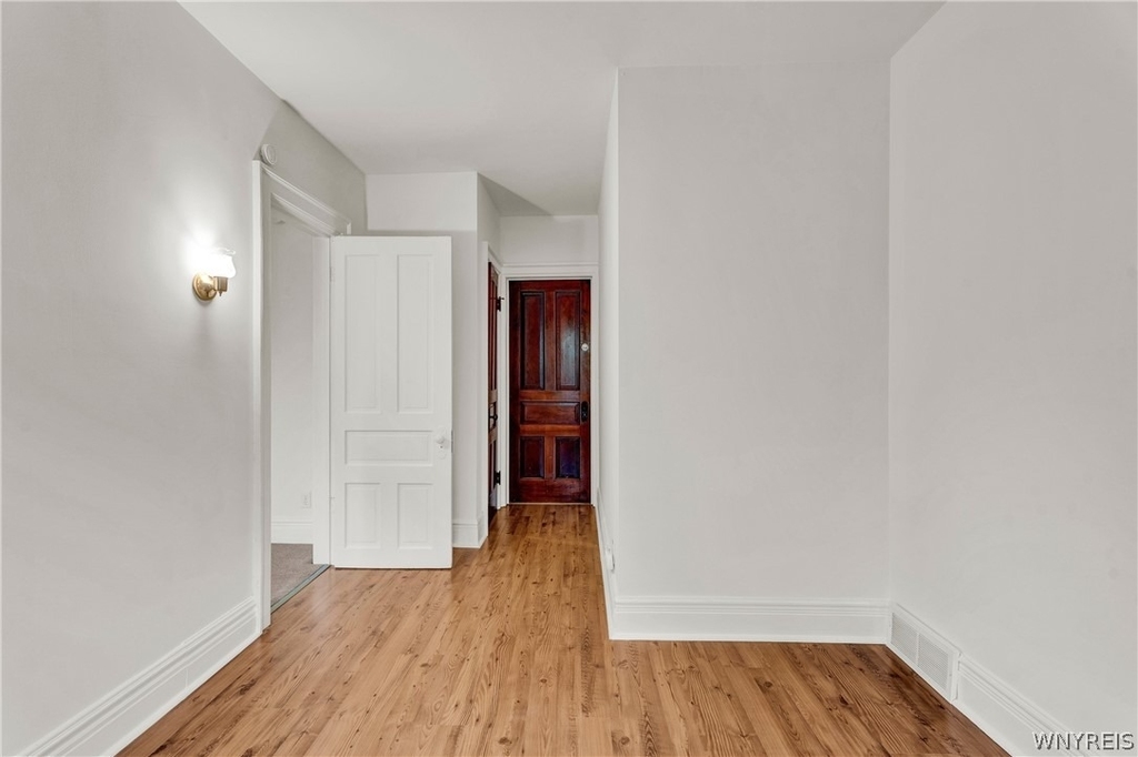 238 Saranac Avenue - Photo 21