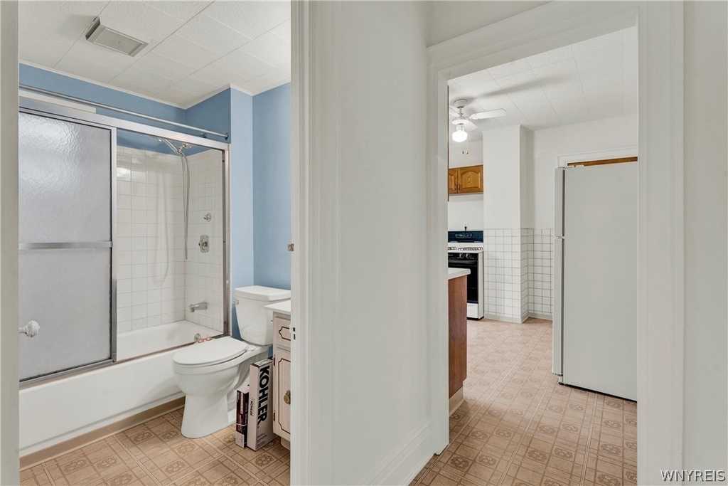 238 Saranac Avenue - Photo 9
