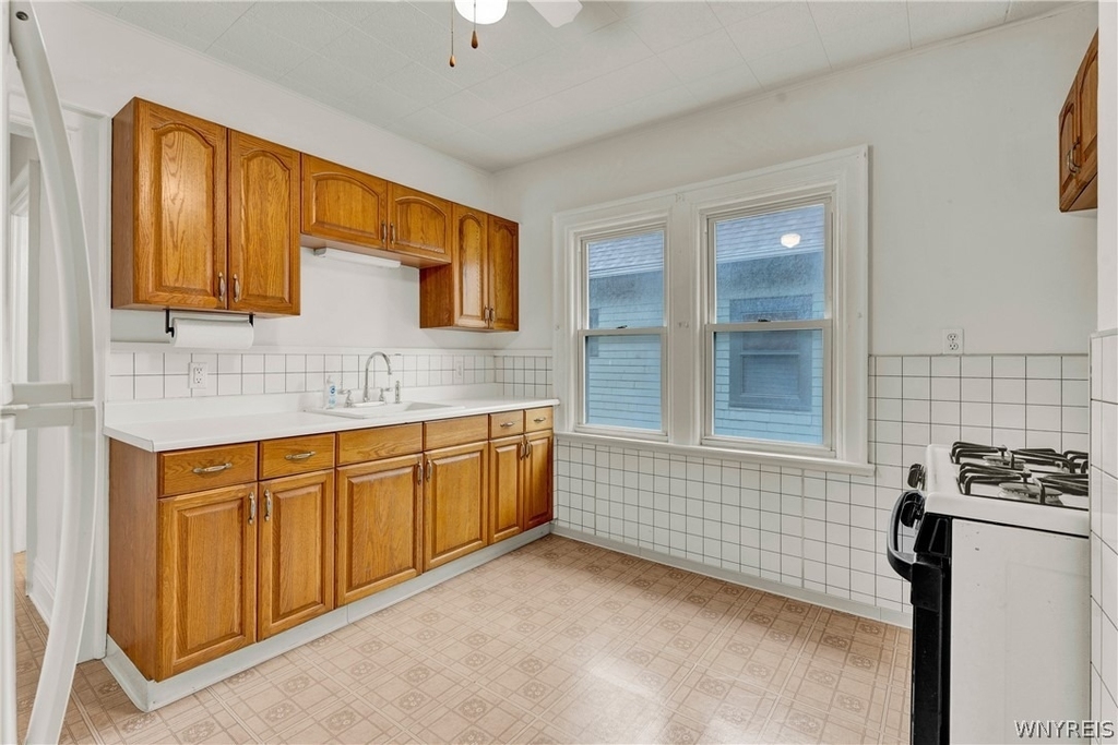 238 Saranac Avenue - Photo 12