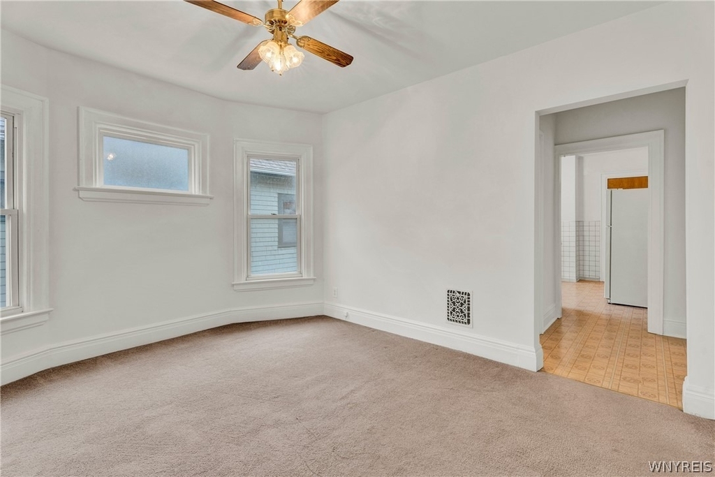 238 Saranac Avenue - Photo 7
