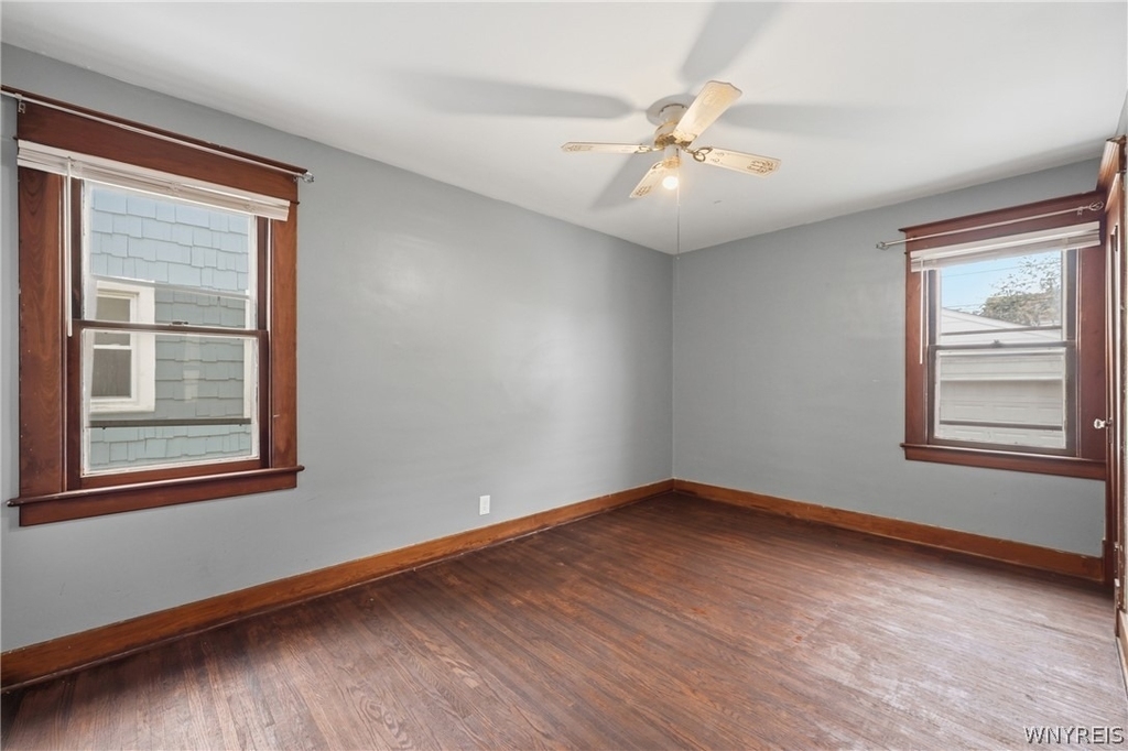 84 Woodward Avenue - Photo 15