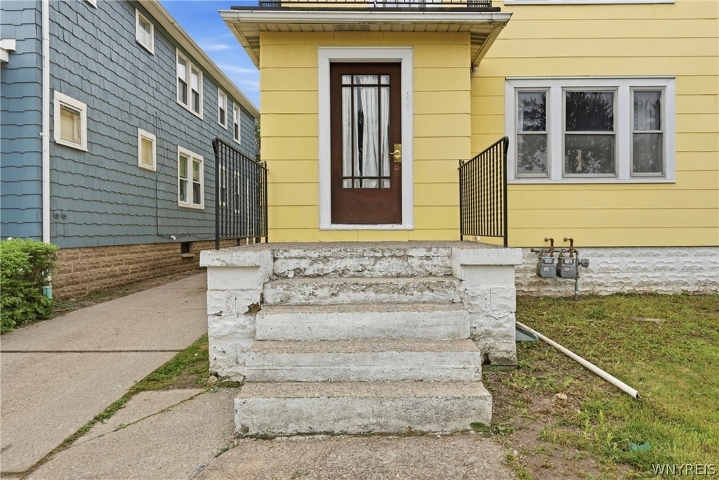 84 Woodward Avenue - Photo 3