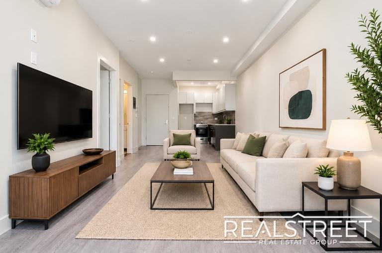 2517 Bedford Ave. - Photo 0